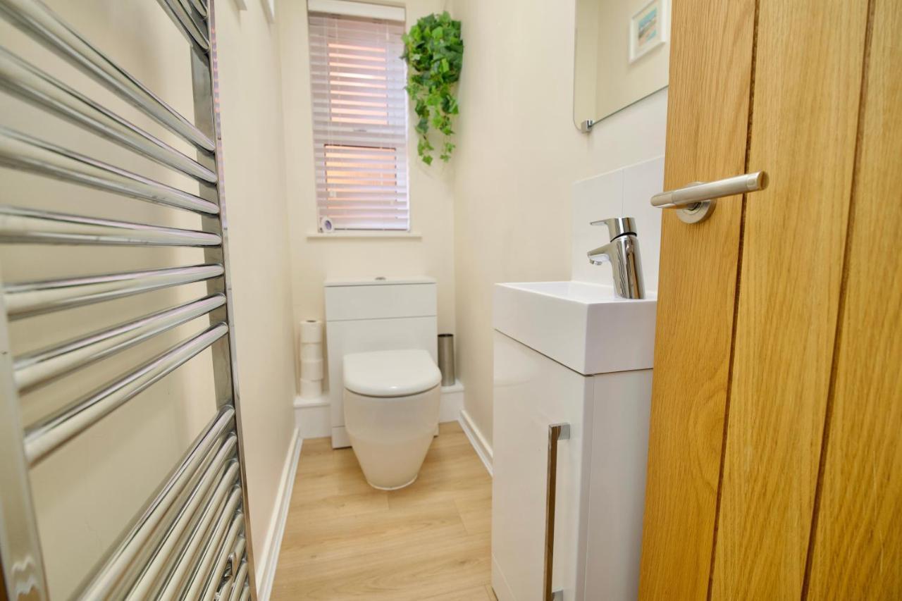 הוילה Dashing 4Bed Retreat - Walk To Stratford Town Centre & Shakespeare'S Birthplace מראה חיצוני תמונה